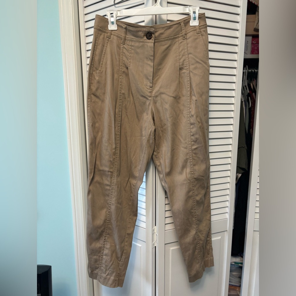 Women’s Tan Pants